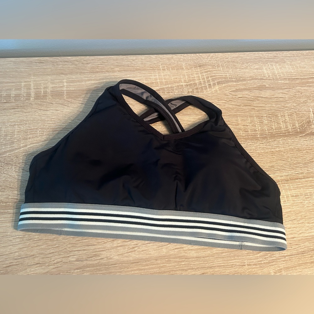 Black Striped Women's Sports Bra RYU Medium